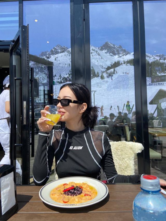 Индивидуалка Дарина Темерник Фотография 